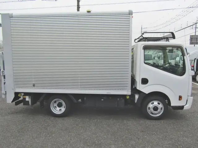 日産 アトラス 小型 アルミバン パワーゲート CBF-SQ2F24の中古トラック画像2