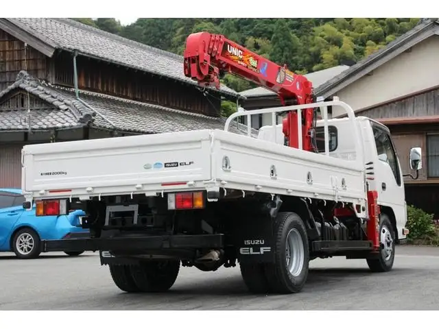 いすゞ エルフ 小型 クレーン付 4段 ラジコンの中古トラック画像2