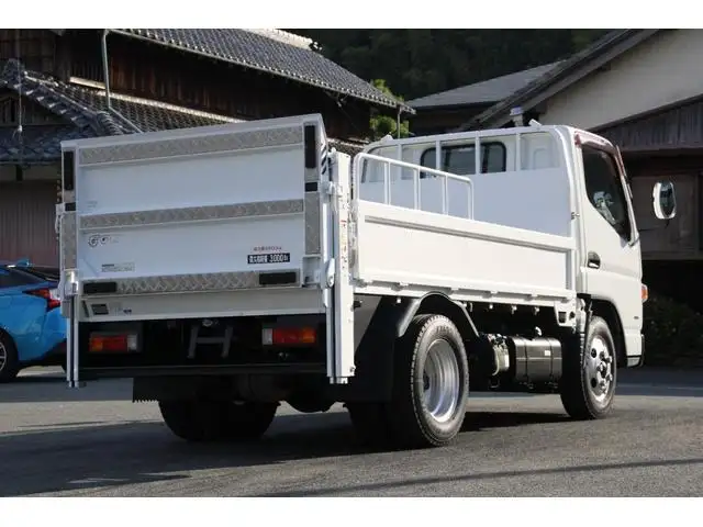 日産 アトラス 小型 平ボディ パワーゲート 床鉄板の中古トラック画像2