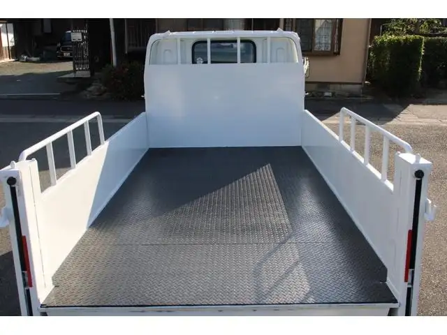 日産 アトラス 小型 平ボディ パワーゲート 床鉄板の中古トラック画像4