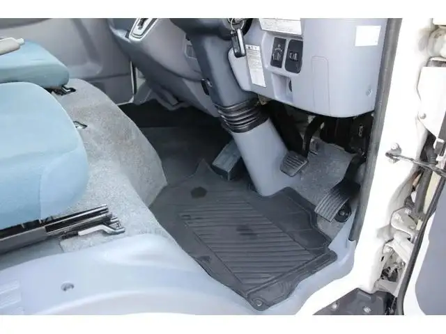 日産 アトラス 小型 平ボディ パワーゲート 床鉄板の中古トラック画像14