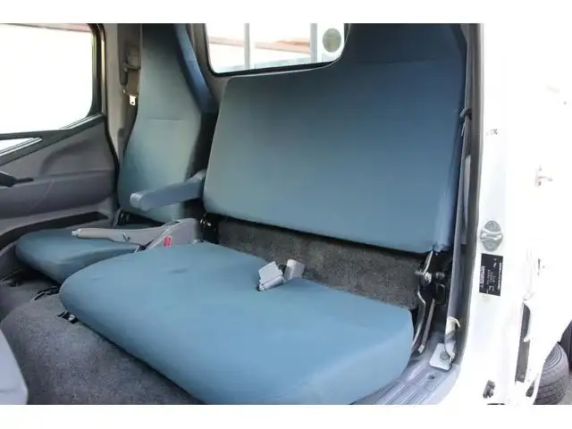 日産 アトラス 小型 平ボディ パワーゲート 床鉄板の中古トラック画像8
