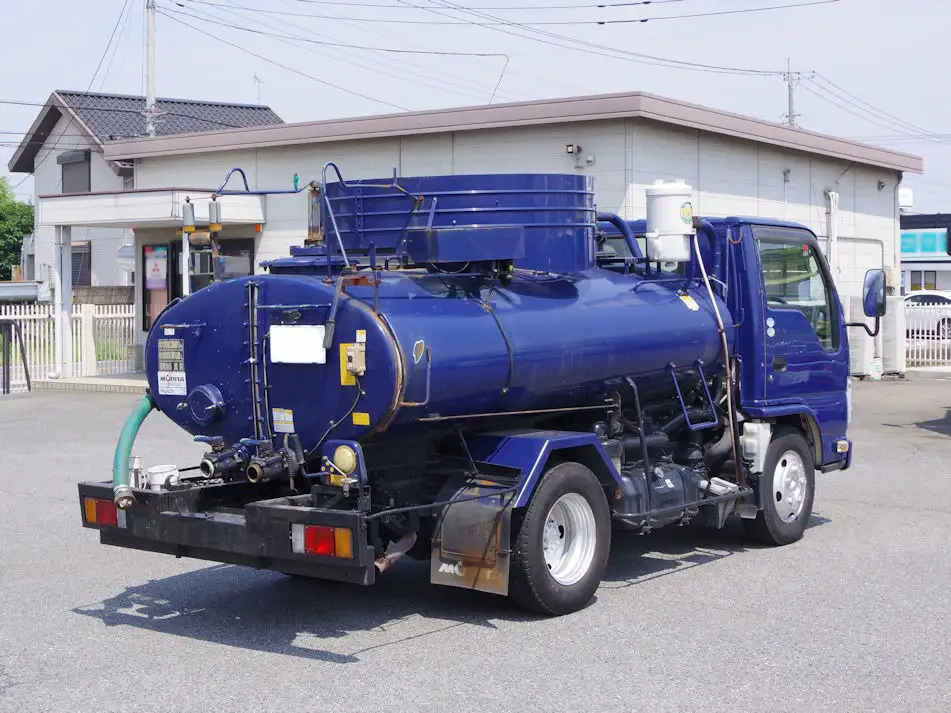 いすゞ エルフ 小型 タンク車 バキューム TKG-NKR85Nの中古トラック画像3