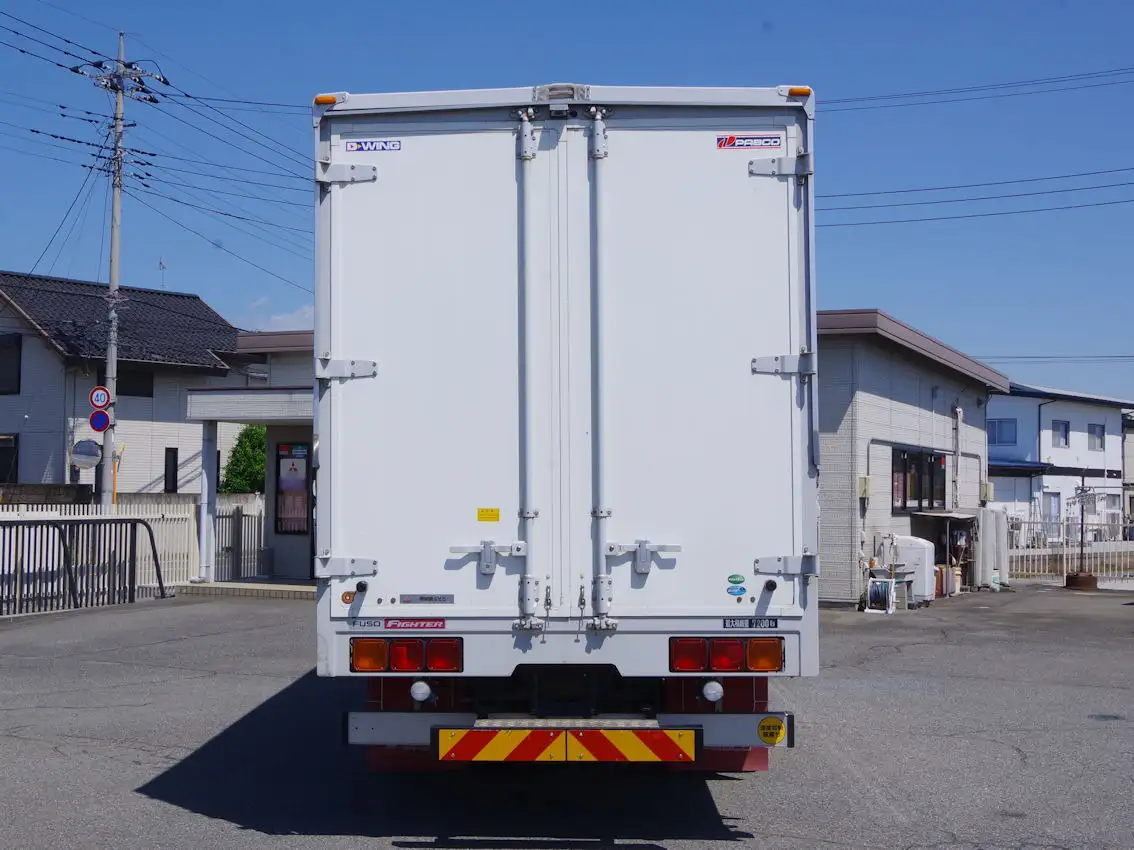 三菱 ファイター 中型/増トン ウイング ベッド 2KG-FK62FZの中古トラック画像3