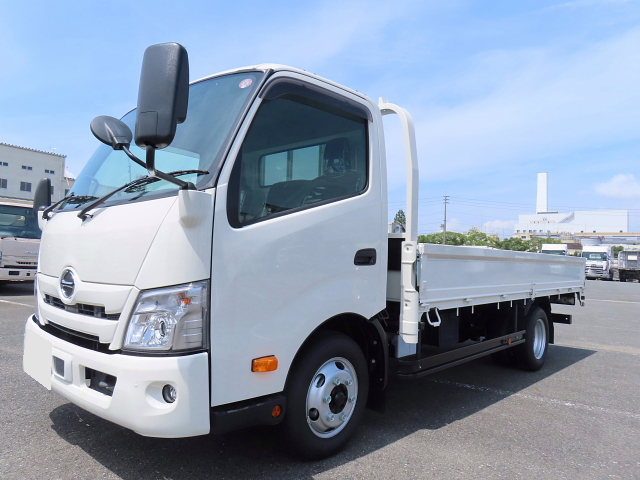 日野 デュトロ 小型 平ボディ Wキャブ パワーゲート の中古トラック【車両No.152113】