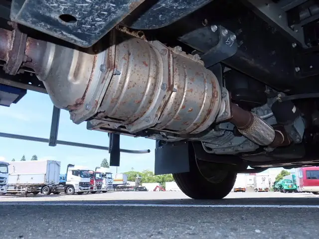 いすゞ エルフ 小型 冷凍冷蔵 低温 パワーゲートの中古トラック画像像17