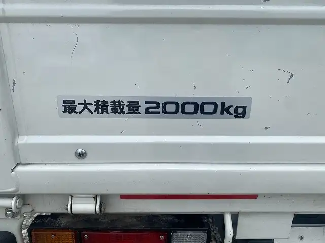 いすゞ エルフ 小型 平ボディ 2RG-NJR88A R5の中古トラック画像10