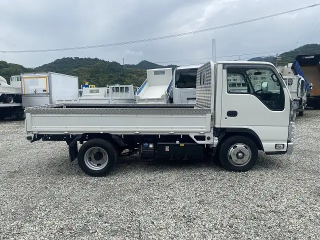 いすゞ エルフ 小型 平ボディ 2RG-NJR88A R5の中古トラック画像4