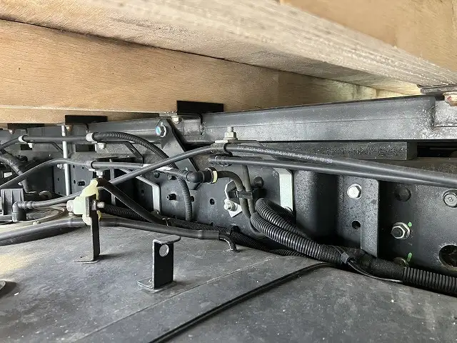 三菱 キャンター 小型 平ボディ 床鉄板 TPG-FEB50の中古トラック画像像17