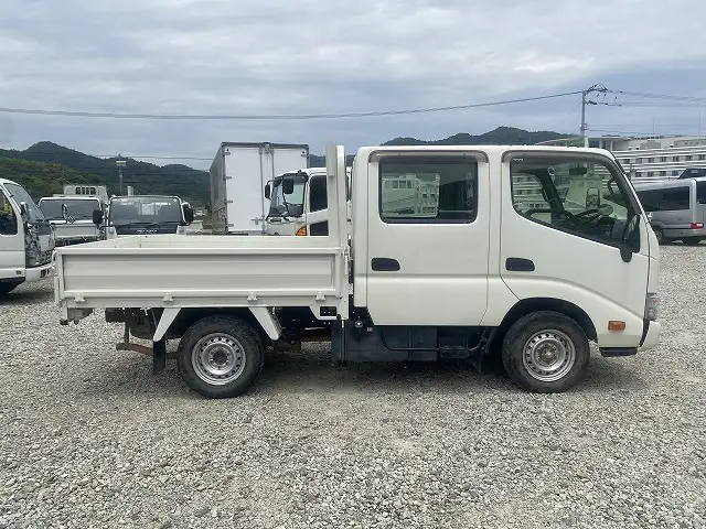 トヨタ ダイナ 小型 平ボディ Wキャブ LDF-KDY281の中古トラック画像4