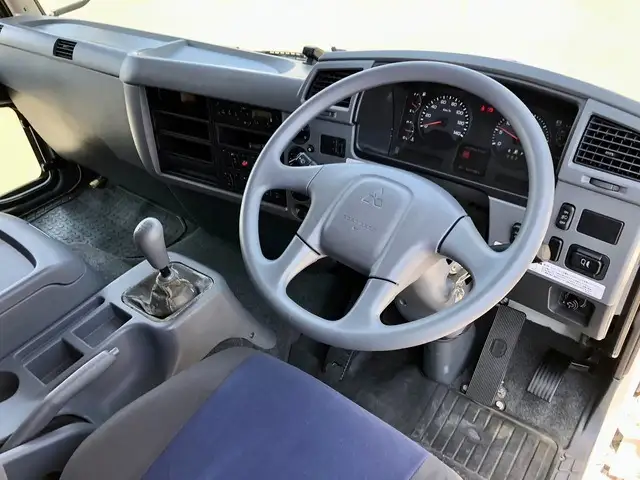 三菱 ファイター 中型/増トン アルミバン パワーゲート 床鉄板の中古トラック画像12