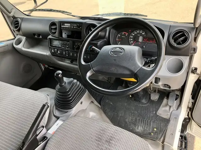 日野 デュトロ 小型 冷凍冷蔵 低温 スタンバイの中古トラック画像11
