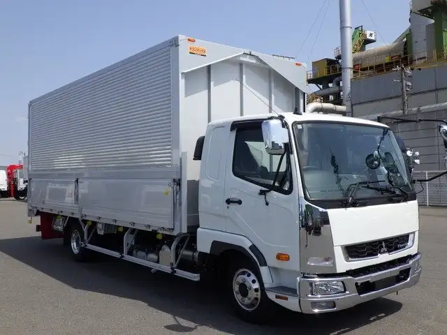 三菱 ファイター 中型/増トン ウイング エアサス ベッドの中古トラック画像2