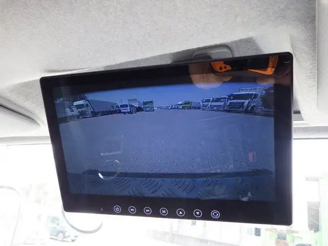 いすゞ フォワード 中型/増トン 平ボディ 床鉄板 アルミブロックの中古トラック画像11