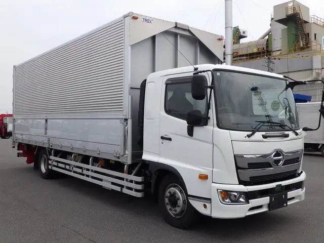 日野 レンジャー 中型/増トン ウイング エアサス ベッドの中古トラック画像2