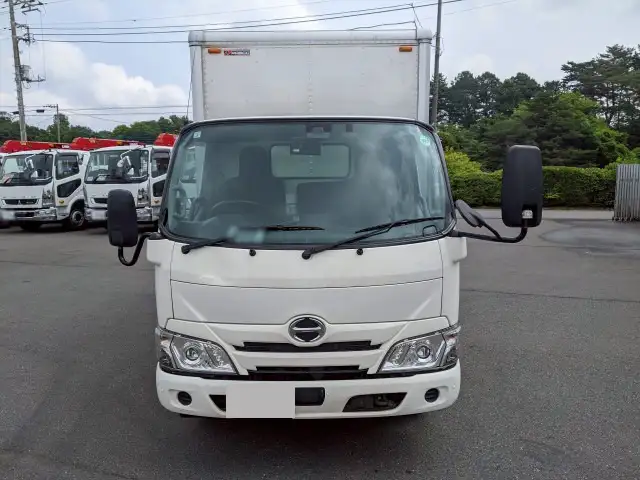 日野 デュトロ 小型 アルミバン 2RG-XZC605M R2の中古トラック画像2