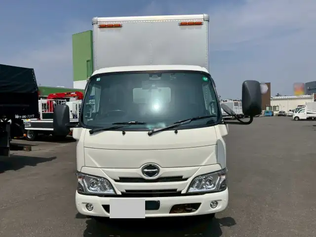 日野 デュトロ 小型 アルミバン 2RG-XZU655M R2の中古トラック画像2