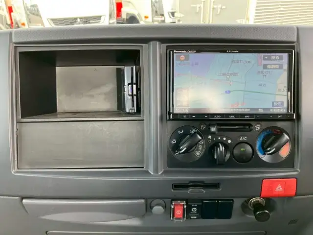 いすゞ エルフ 小型 平ボディ 2RG-NPR88YN H31/R1の中古トラック画像13