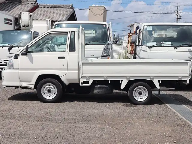 トヨタ タウンエース 小型 平ボディ GK-KM70 H19の中古トラック画像6