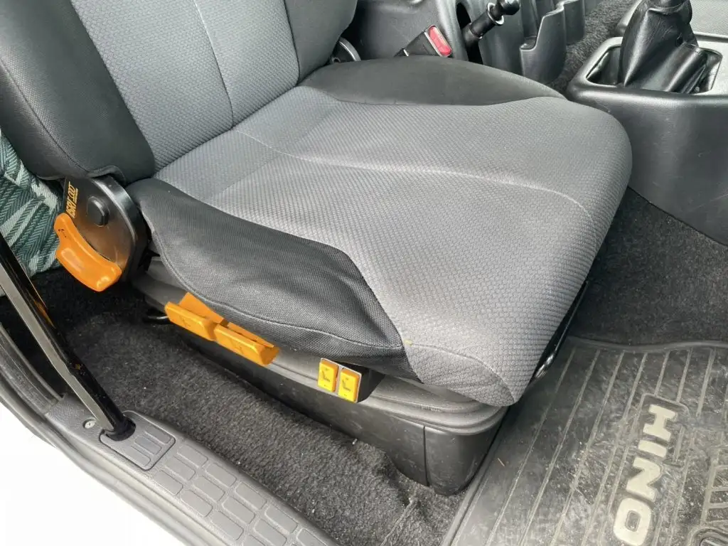 日野 プロフィア 大型 トラクター 1デフ エアサスの中古トラック画像10
