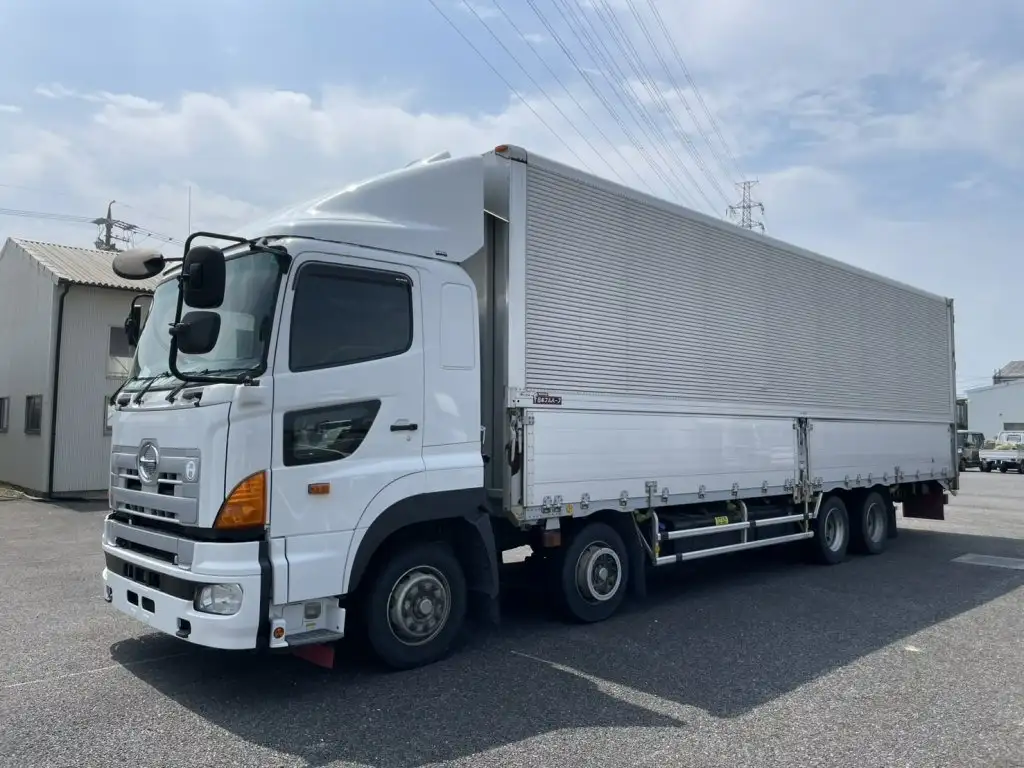日野 プロフィア 大型 ウイング エアサス ベッド の中古トラック【車両No.190675】
