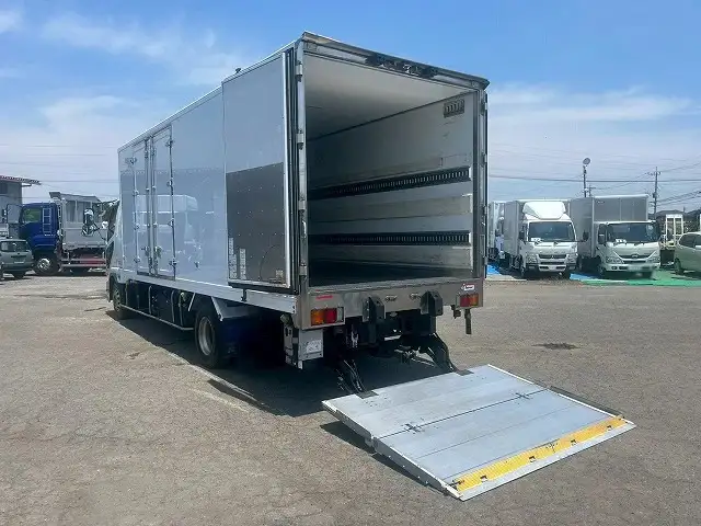 三菱 ファイター 中型/増トン 冷凍冷蔵 低温 パワーゲートの中古トラック画像7