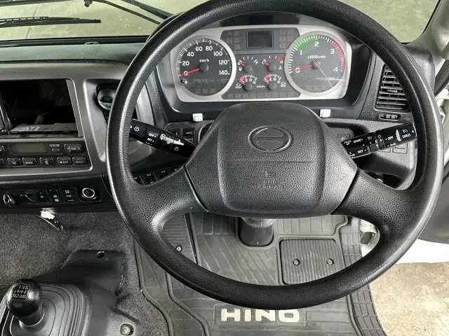 日野 レンジャー 中型/増トン ウイング パワーゲート エアサスの中古トラック画像18