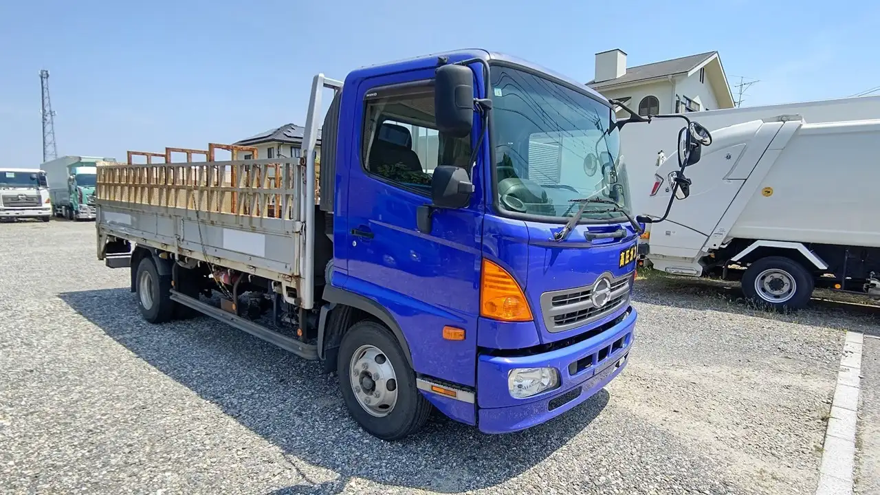 日野 レンジャー 中型/増トン 平ボディ パワーゲート 床鉄板の中古トラック画像2