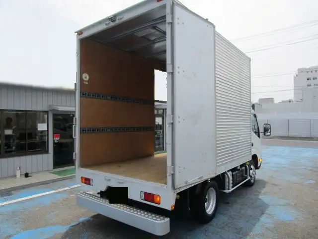 日野 デュトロ 小型 アルミバン サイドドア 2RG-XZU605Mの中古トラック画像5