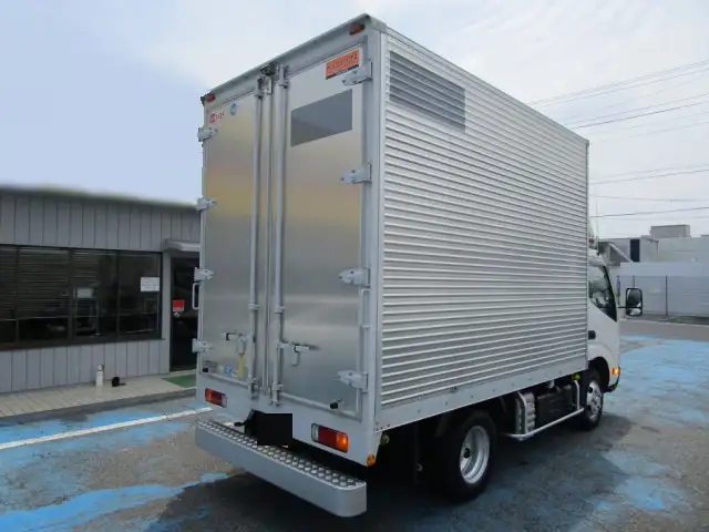 日野 デュトロ 小型 アルミバン サイドドア 2RG-XZU605Mの中古トラック画像2