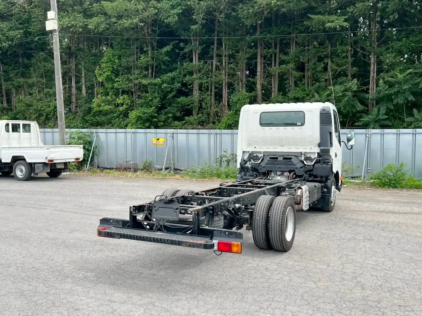 トヨタ ダイナ 小型 シャーシ 2RG-XZU710 H31/R1の中古トラック画像3