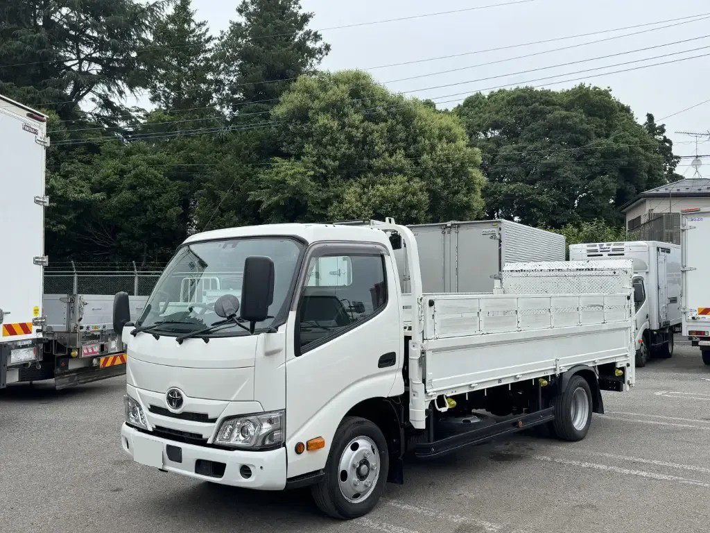 トヨタ ダイナ 小型 平ボディ 標準ロング