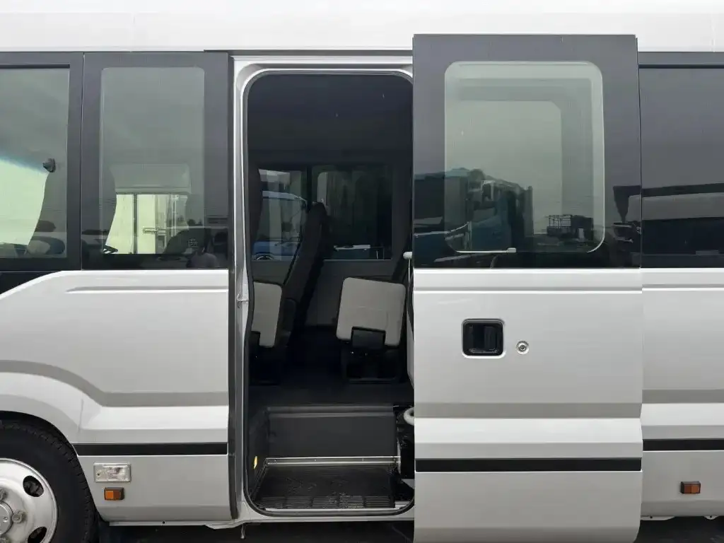 トヨタ コースター 小型 バス マイクロバス SKG-XZB70の中古トラック画像5