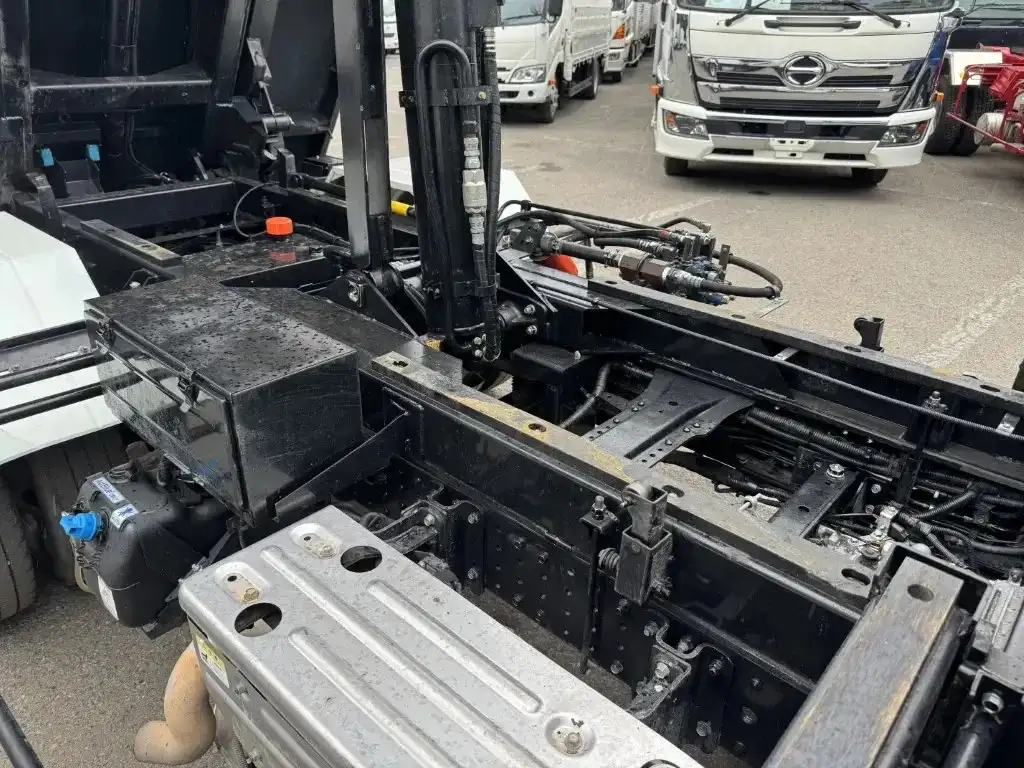 三菱 キャンター 小型 ダンプ ローダー TPG-FEBM0の中古トラック画像16