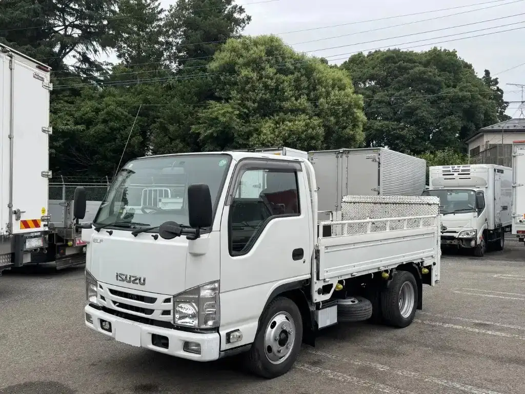 いすゞ エルフ 小型 平ボディ パワーゲート 床鉄板の中古トラック画像1