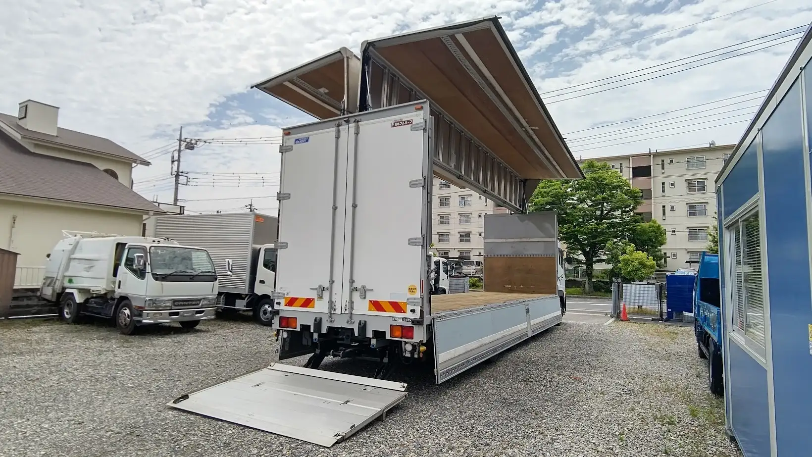 日産UD クオン 大型 ウイング パワーゲート エアサスの中古トラック画像9
