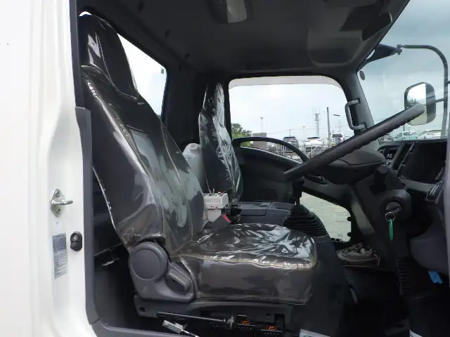 いすゞ フォワード 中型/増トン タンク車 散水車 TKG-FRR90S1の中古トラック画像11