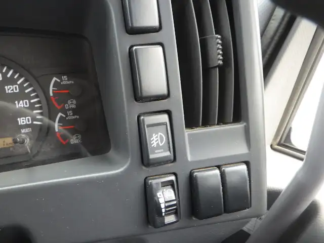 いすゞ フォワード 中型/増トン タンク車 散水車 TKG-FRR90S1の中古トラック画像13