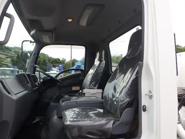 いすゞ フォワード 中型/増トン タンク車 散水車 TKG-FRR90S1の中古トラック画像13