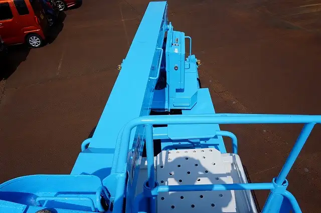 日野 デュトロ 小型 高所・建柱車 高所作業車 PB-XZU301Eの中古トラック画像4
