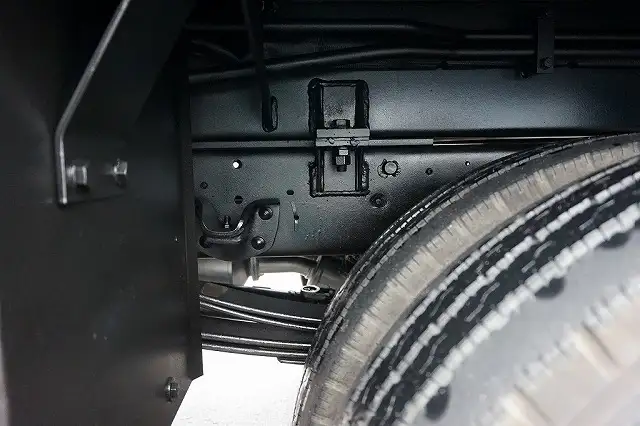 いすゞ エルフ 小型 高所・建柱車 高所作業車 KR-NKR81E3Nの中古トラック画像20