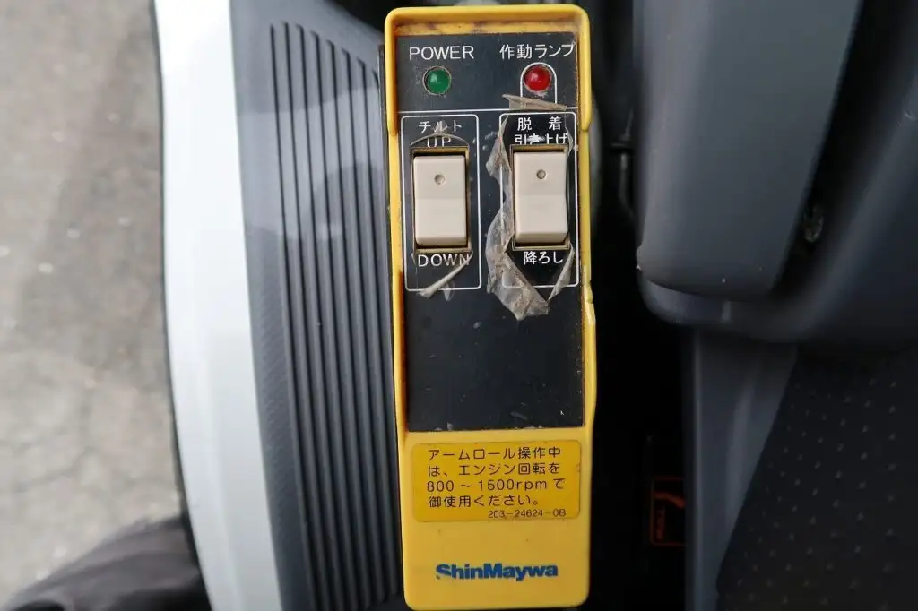 日産UD コンドル 中型/増トン アームロール コンテナ付き ツインホイストの中古トラック画像9