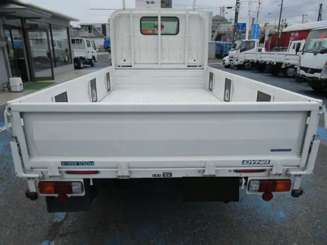 トヨタ ダイナ 小型 平ボディ ABF-TRY220 H27の中古トラック画像3