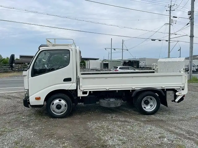 トヨタ ダイナ 小型 平ボディ パワーゲート TKG-XZU605の中古トラック画像6