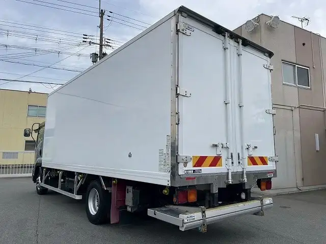 いすゞ フォワード 中型/増トン 冷凍冷蔵 低温 パワーゲートの中古トラック画像4