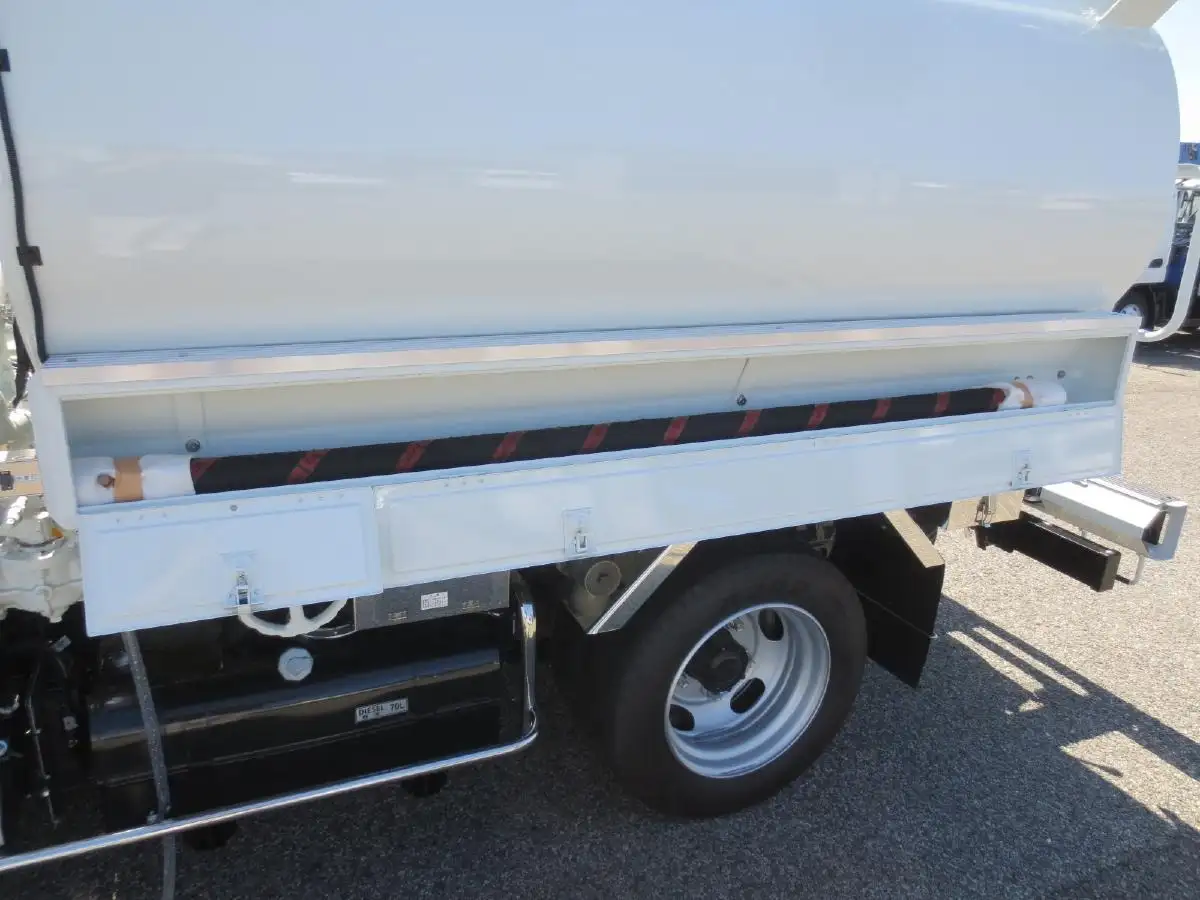 三菱 キャンター 小型 タンク車 ローリー 2RG-FGA50の中古トラック画像11