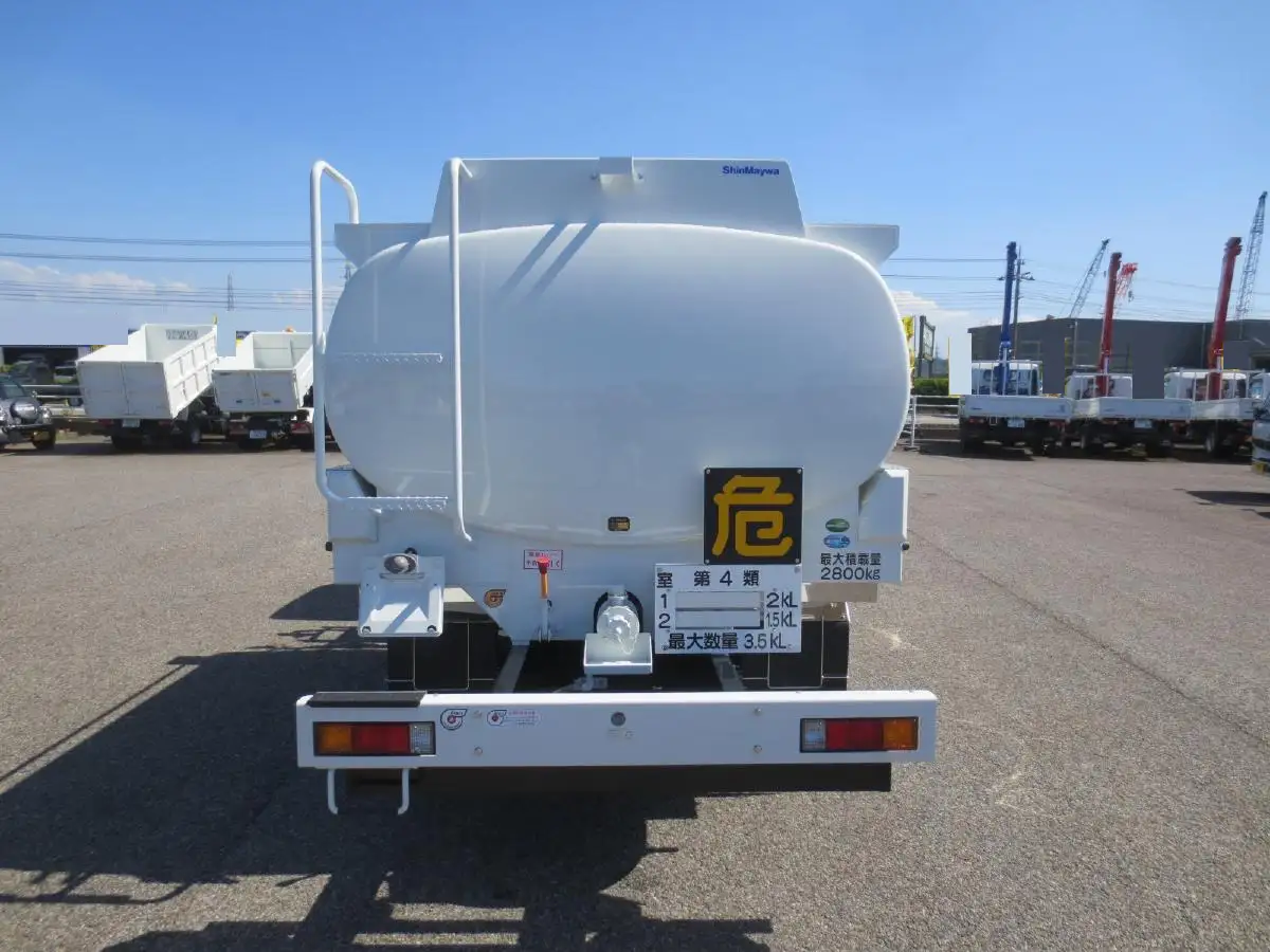 三菱 キャンター 小型 タンク車 ローリー 2RG-FGA50の中古トラック画像6