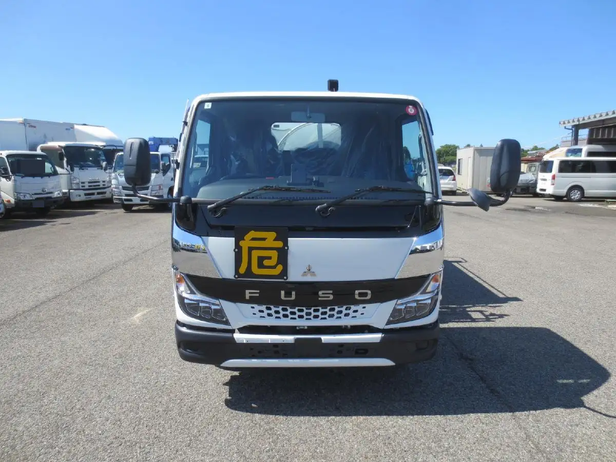 三菱 キャンター 小型 タンク車 ローリー 2RG-FGA50の中古トラック画像2