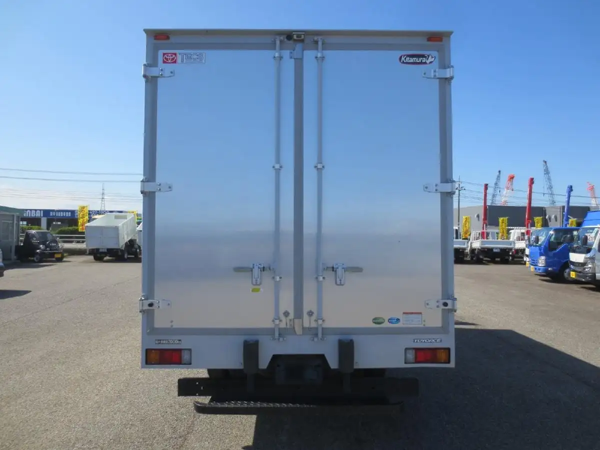 トヨタ トヨエース 小型 アルミバン 2RG-XZU710 R2の中古トラック画像6