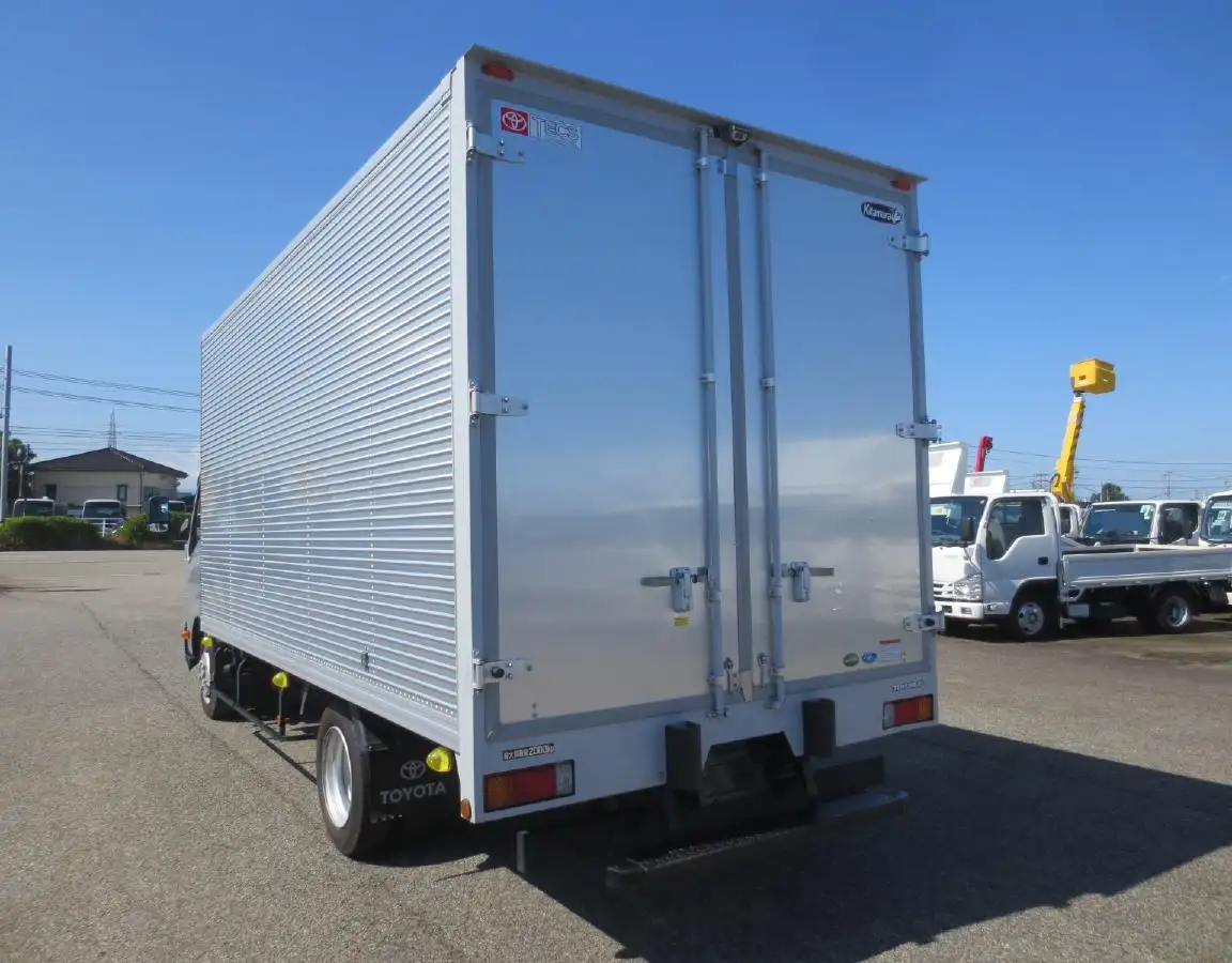トヨタ トヨエース 小型 アルミバン 2RG-XZU710 R2の中古トラック画像7